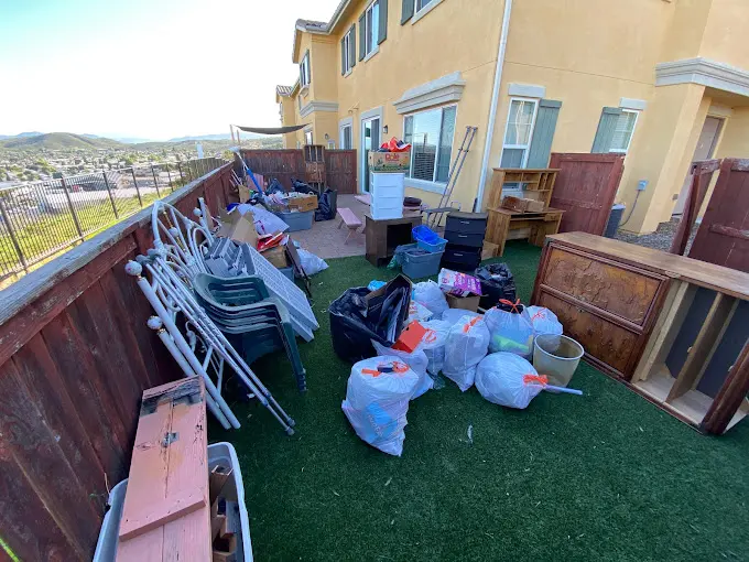 Bulk Trash Removal in San Diego